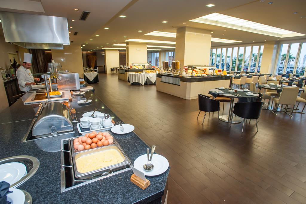 Hotel Melia Madeira Mare 5*