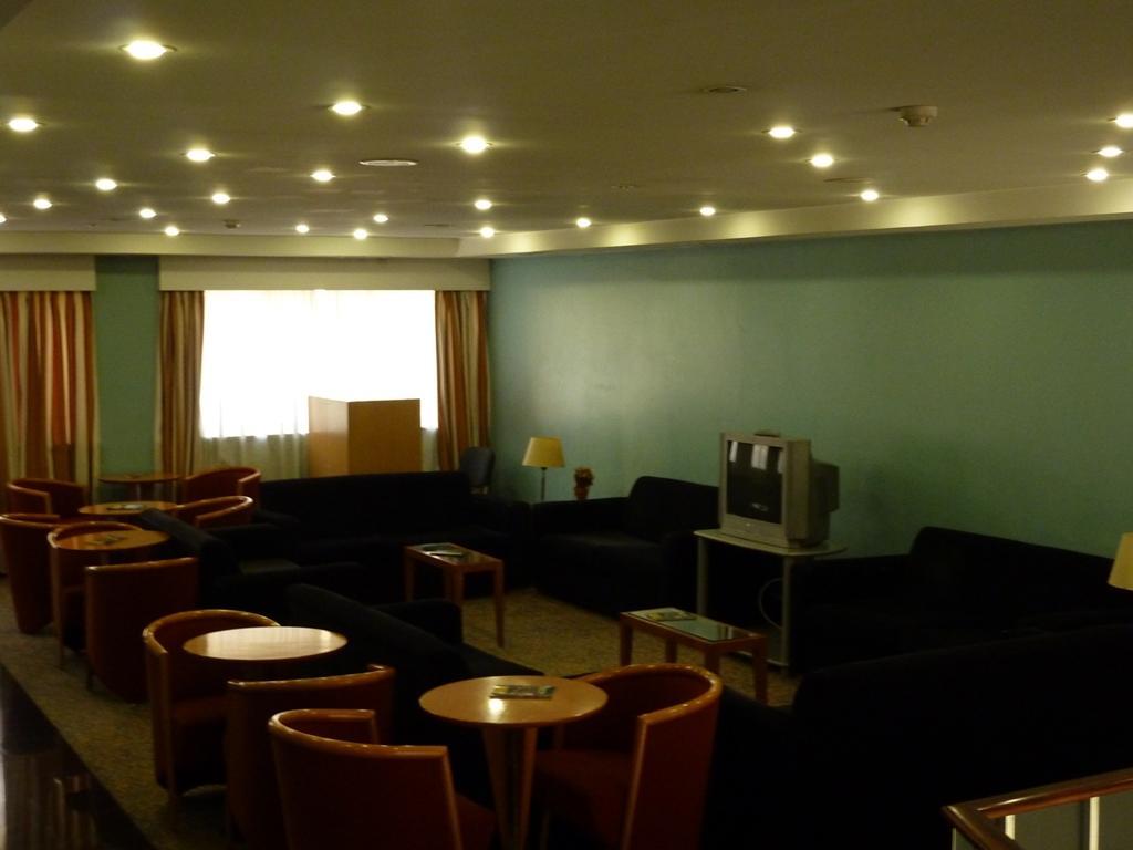 Nave Hotel Porto