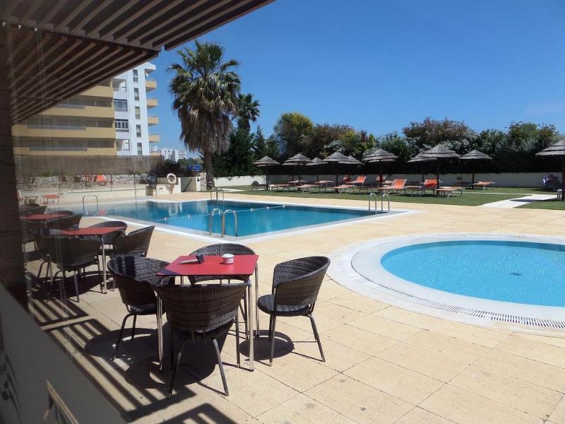 Interpass Vau Aparthotel 4*
