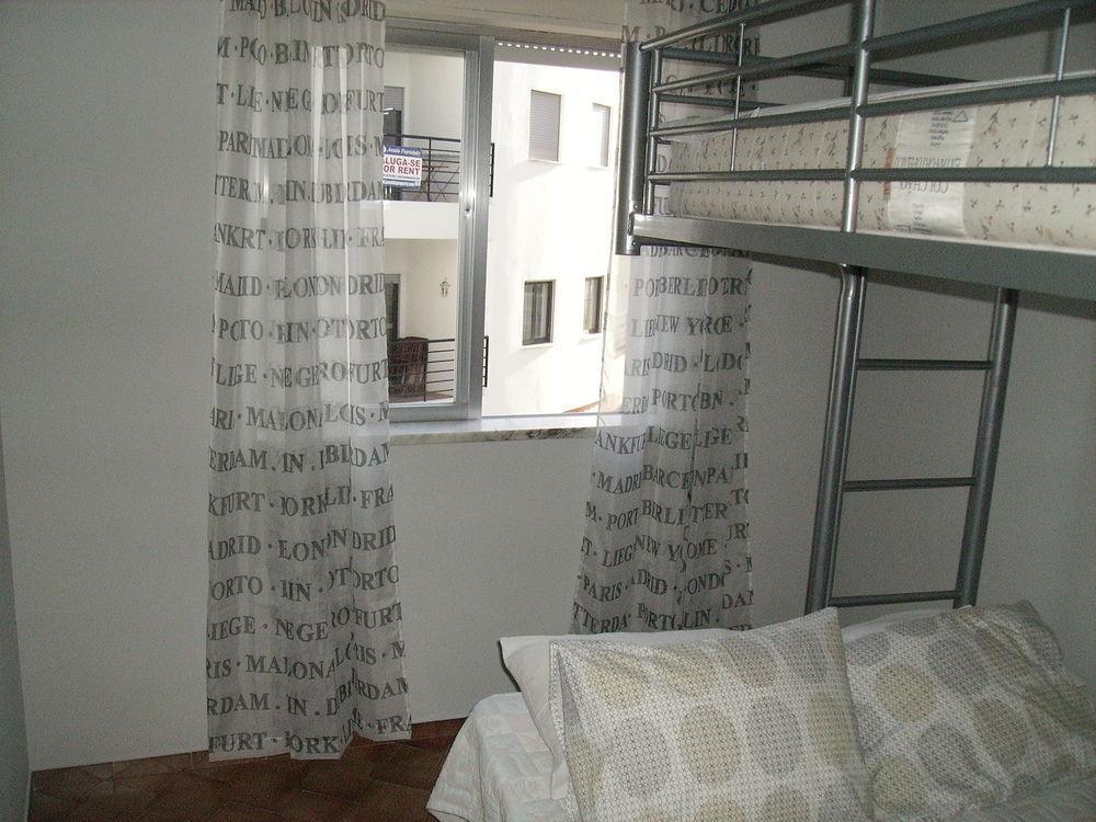 Sunny House Hostel *