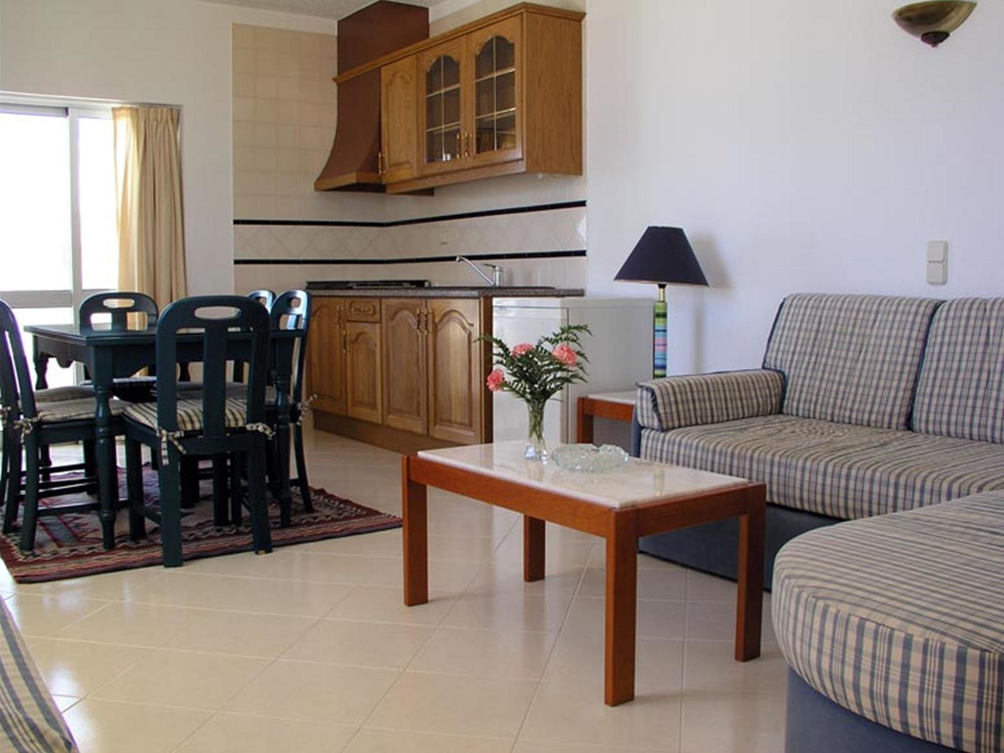 Luar Hotel