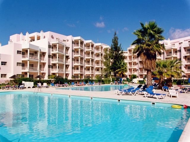 Coral Do Vau Apartahotel 3*