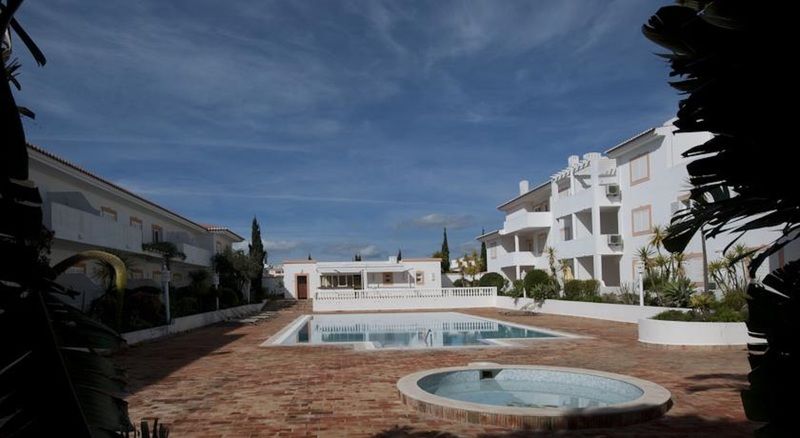 Aparthotel Agua Branca 3*