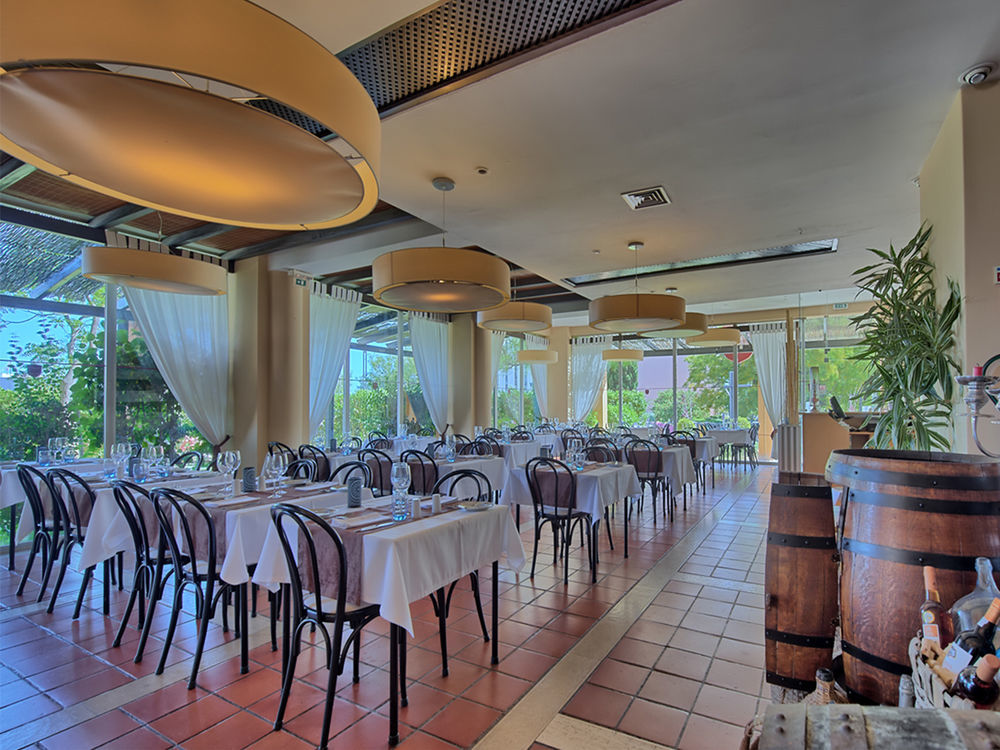 Dom Pedro Portobelo Aparthotel 4*