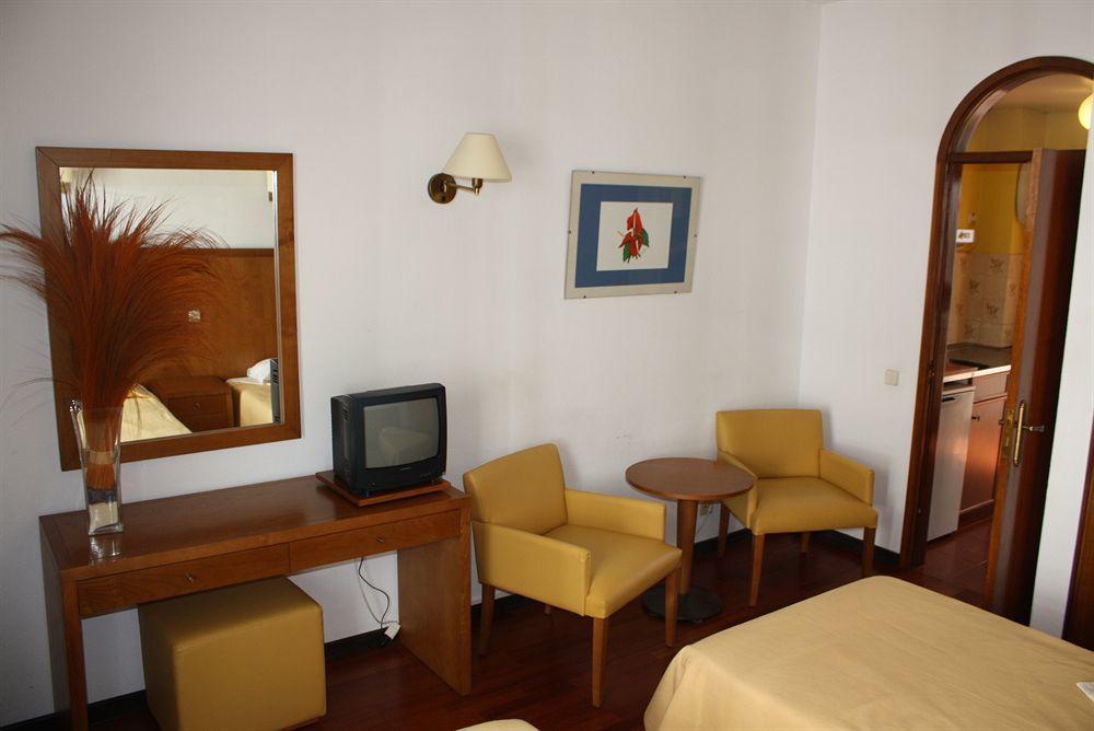 Turisticos Paraiso 3* Funchal (Madeira)