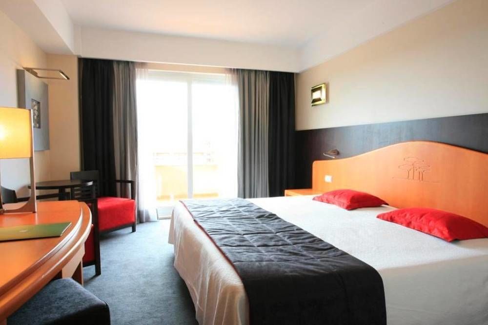 Onyria Marinha Boutique Cascais