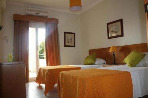 Apartahotel Coral Do Vau 3*