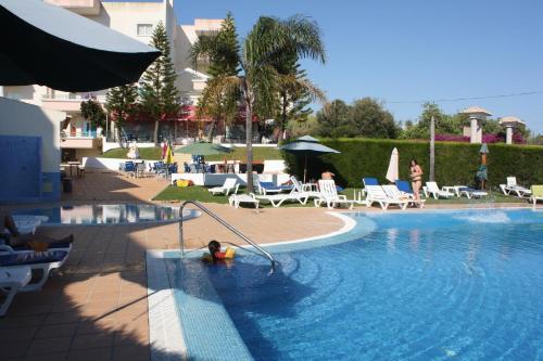 Apartahotel Coral Do Vau
