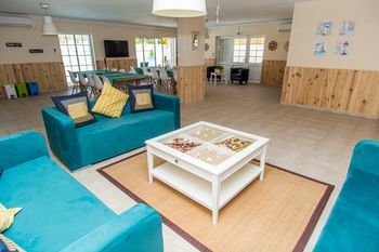 Hotel My -