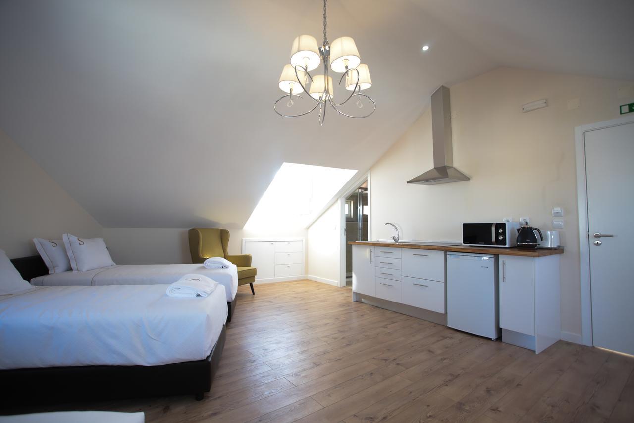 Bed and breakfast Suites Guest House 3*