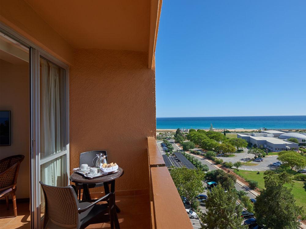 Dom Pedro 4* Vilamoura