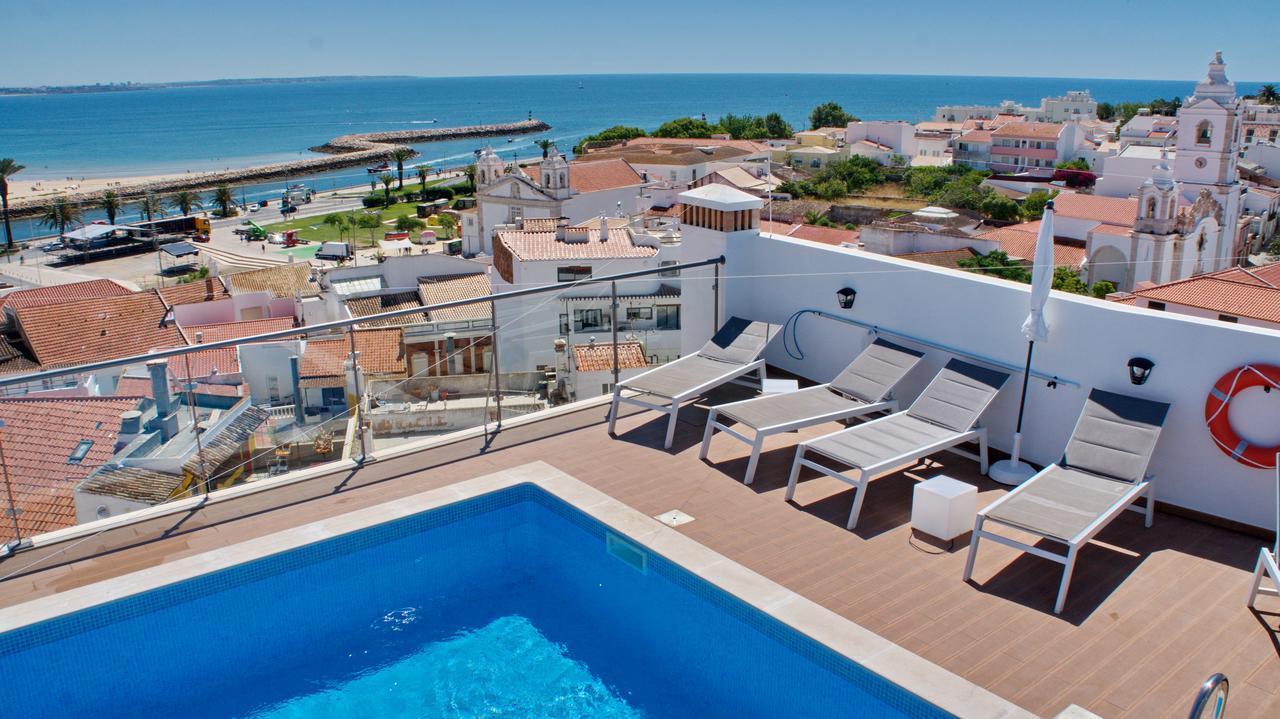 Topcity & Hostal Lagos