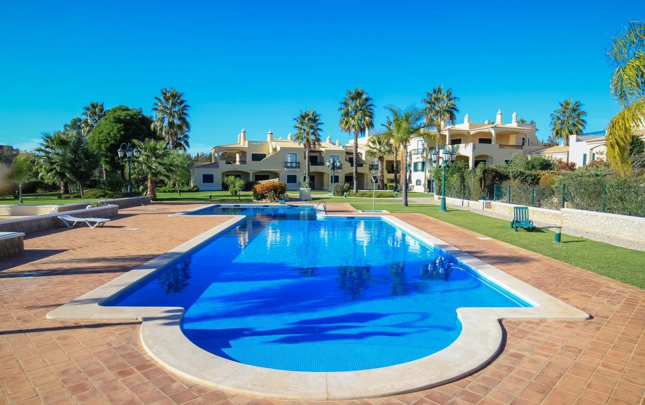 Apartment Encosta Das Oliveiras *