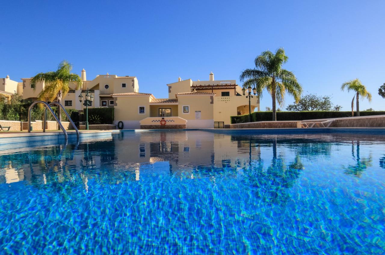 Apartment Encosta Das Oliveiras