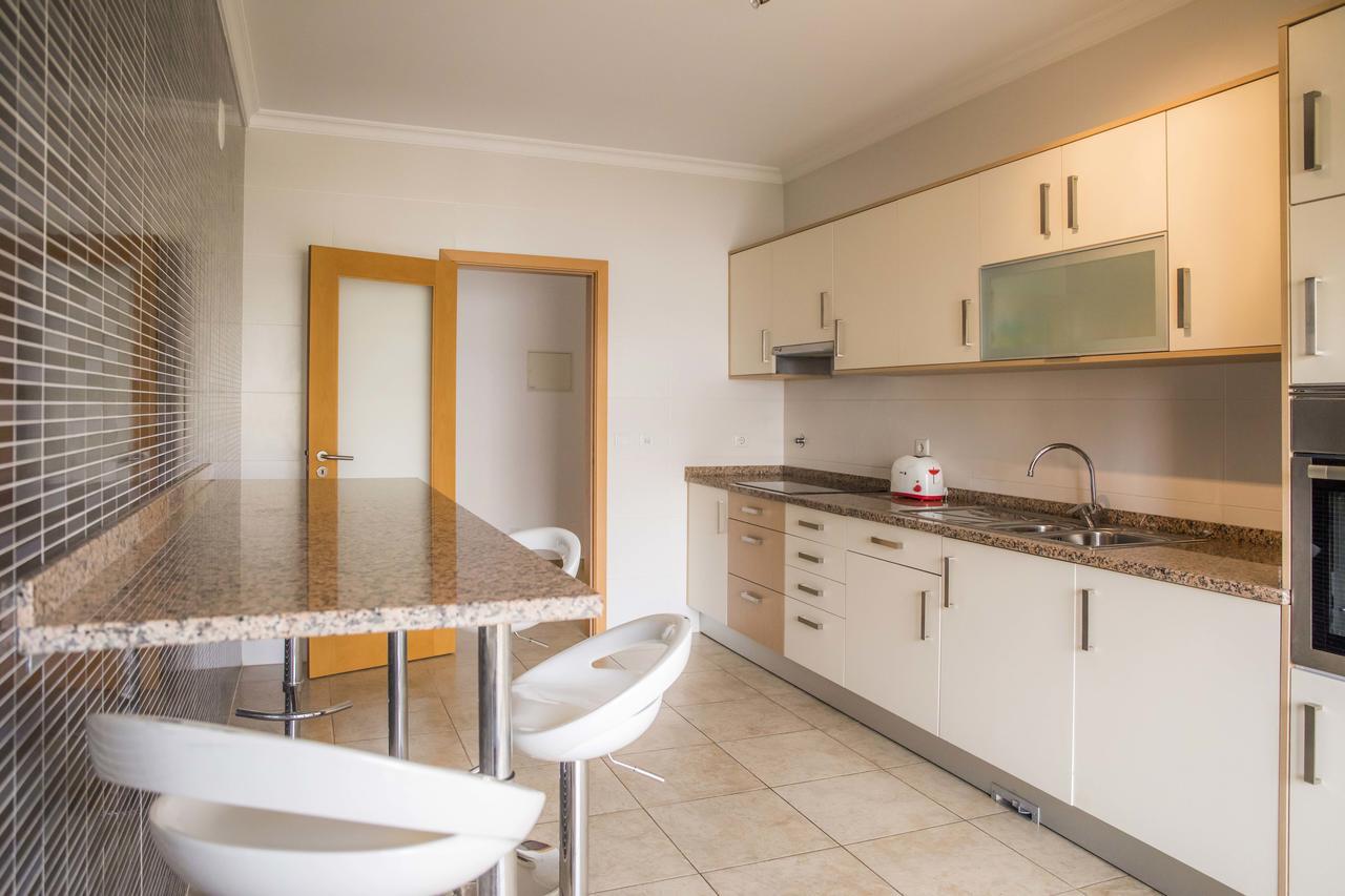 C02 - Luxury 3 Bed With Pool View Lagos