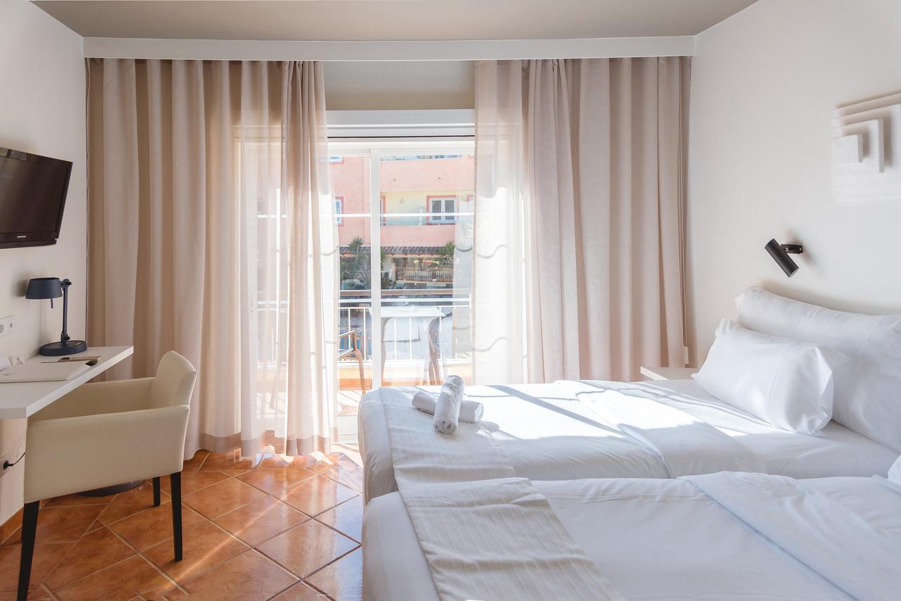 Costa D'oiro Ambiance Village 4* Lagos