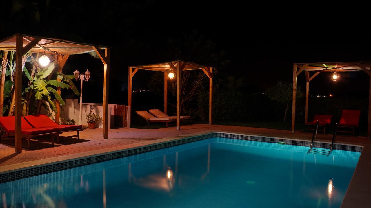 Seventies Cheap And Chic Guest house Lagos