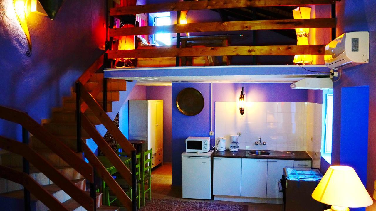 Seventies Cheap And Chic 3* Lagos