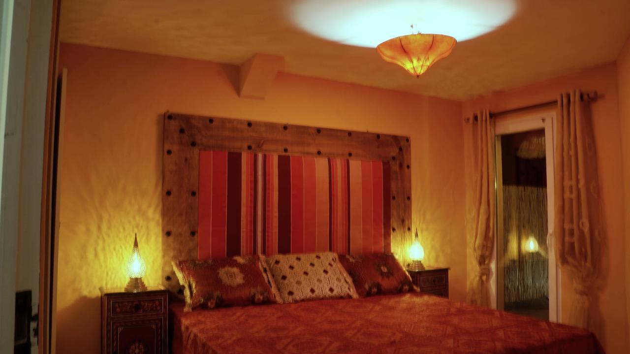Seventies Cheap And Chic 3* Lagos
