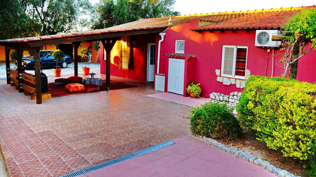 Seventies Cheap And Chic Guest house