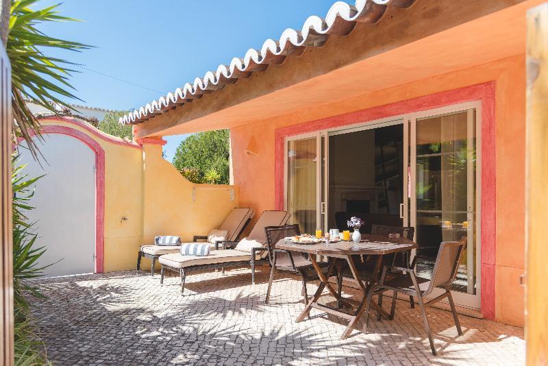 Costa D'oiro Ambiance Village