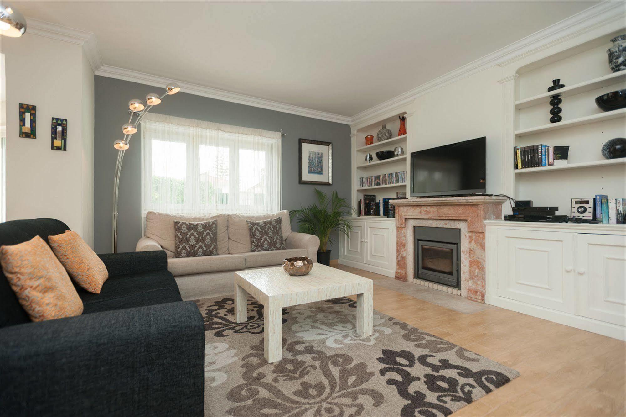 Dolce Bed & Breakfast Cascais