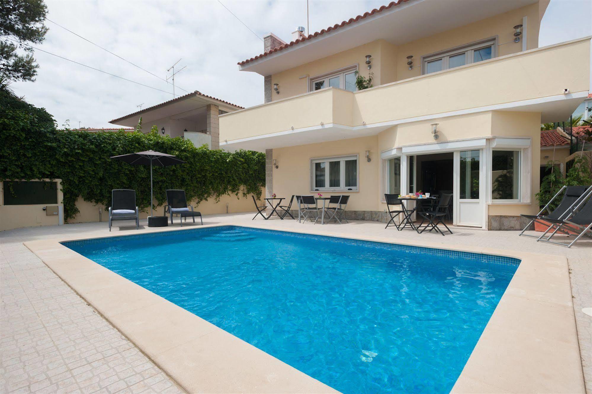 Dolce Bed & Breakfast Cascais