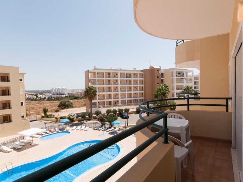 Aparthotel Plaza Real By Atlantichotels 3*