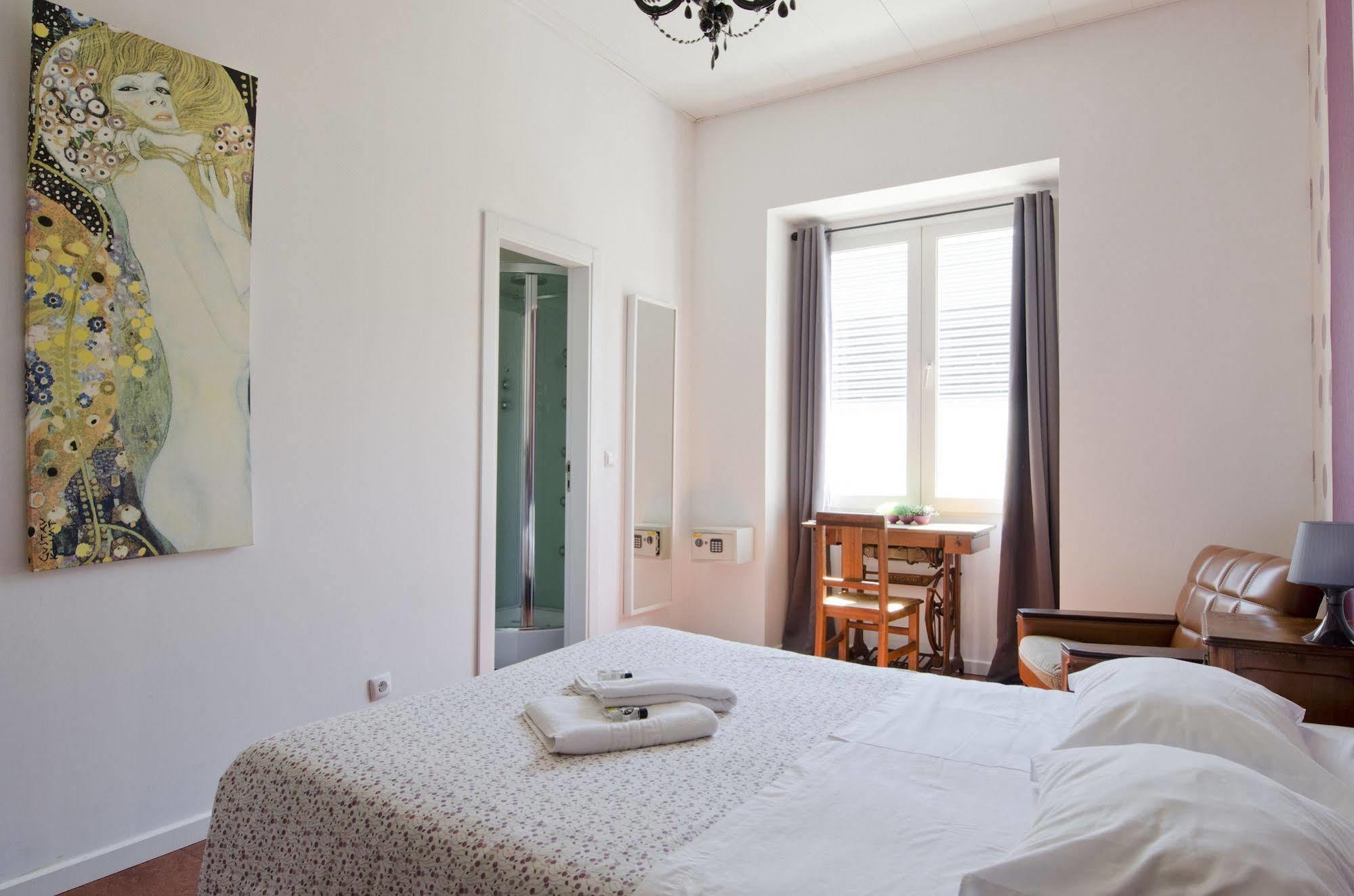 Sunset Destination Hostel Lissabon