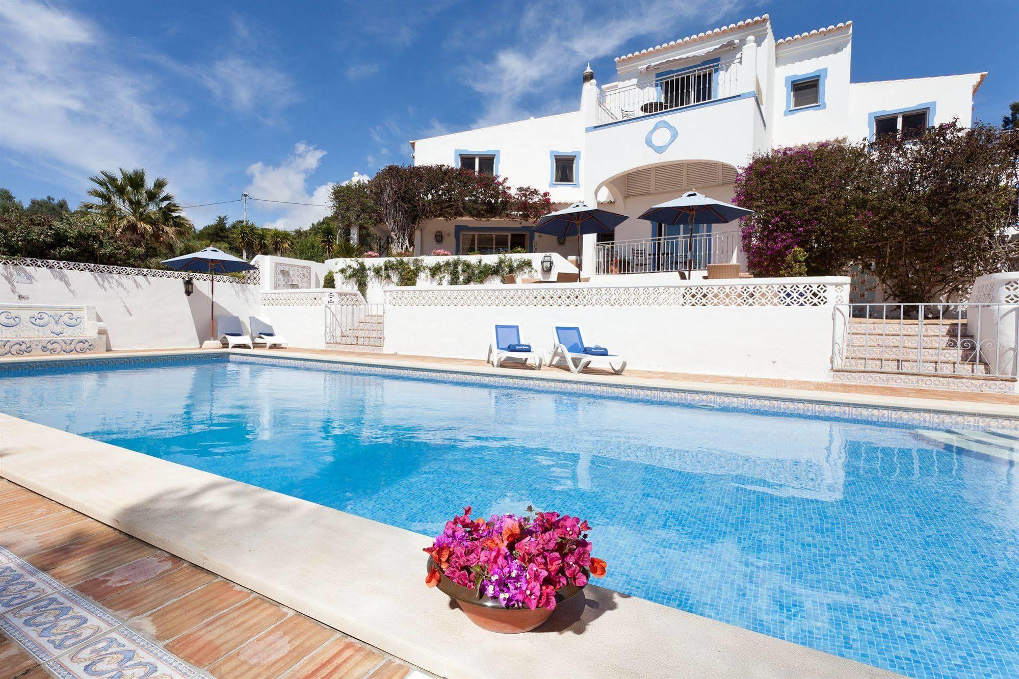 Quinta Bonita & Gardens Hotel 4*