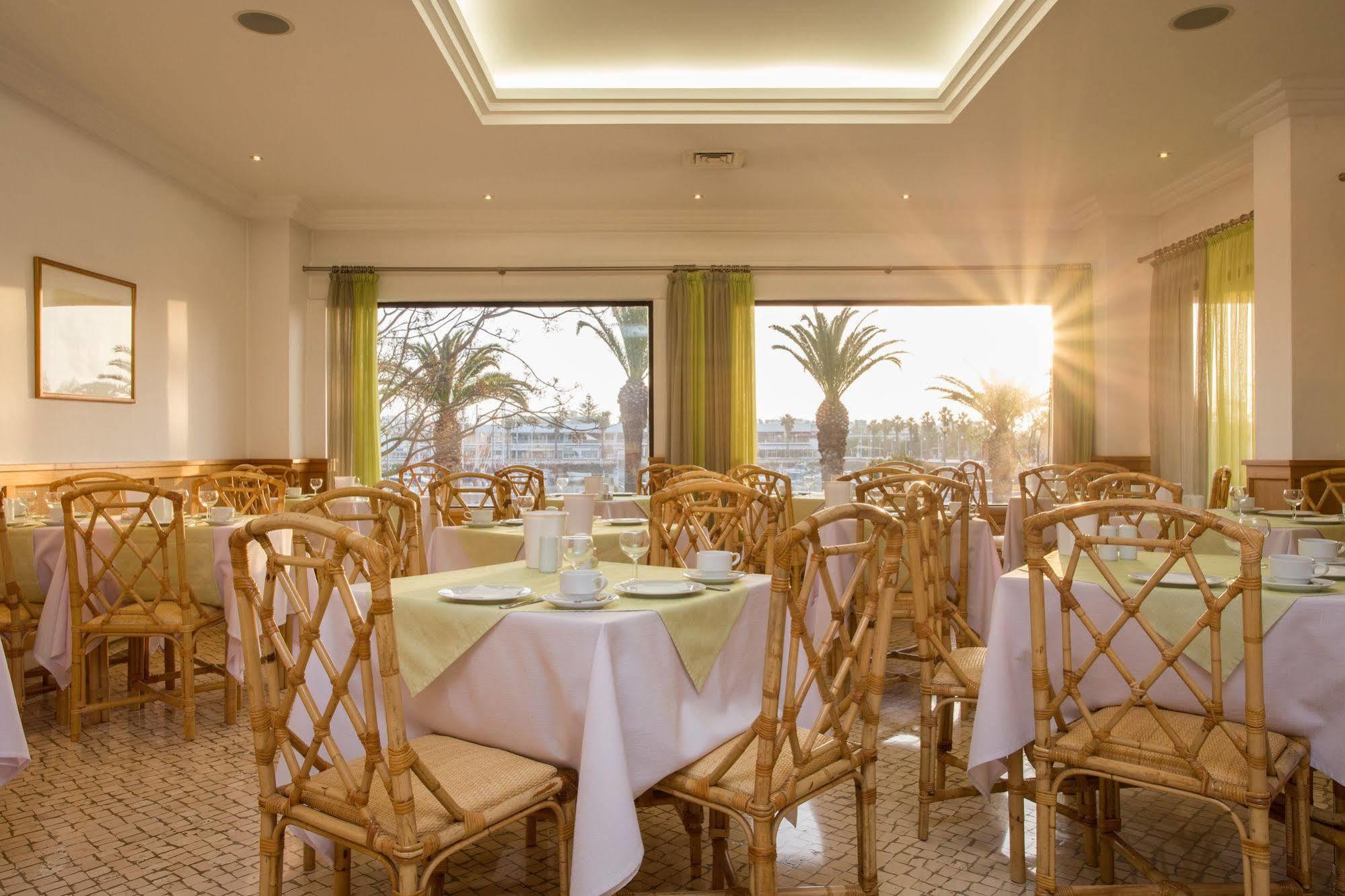 Hotel Marina Rio Lagos