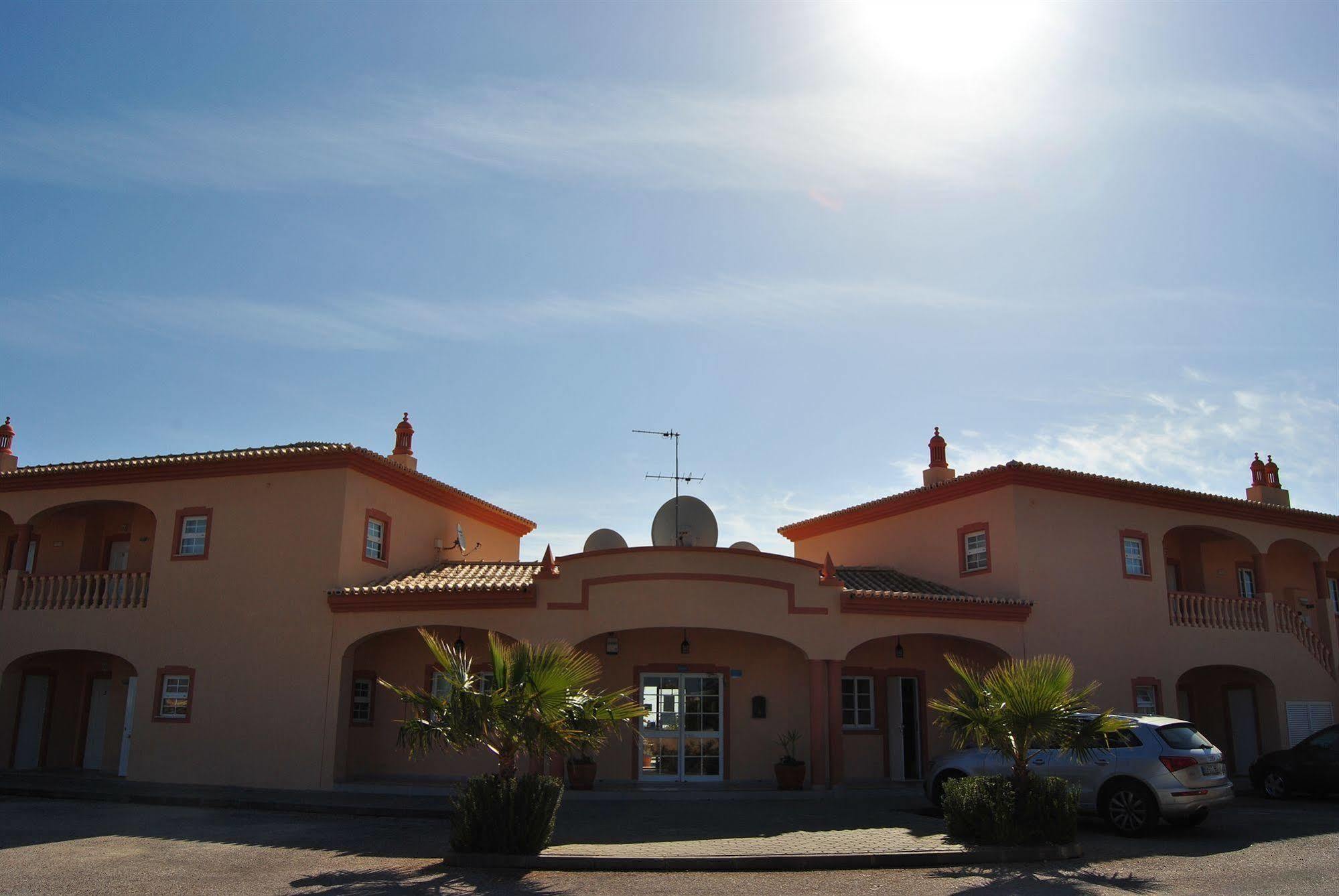Holiday park Atalaia Sol - Tennis & Heated Pool In Winter 4*