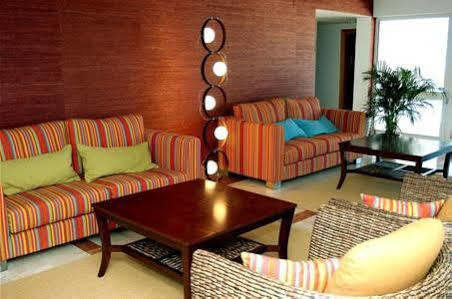 D Agua Apartment