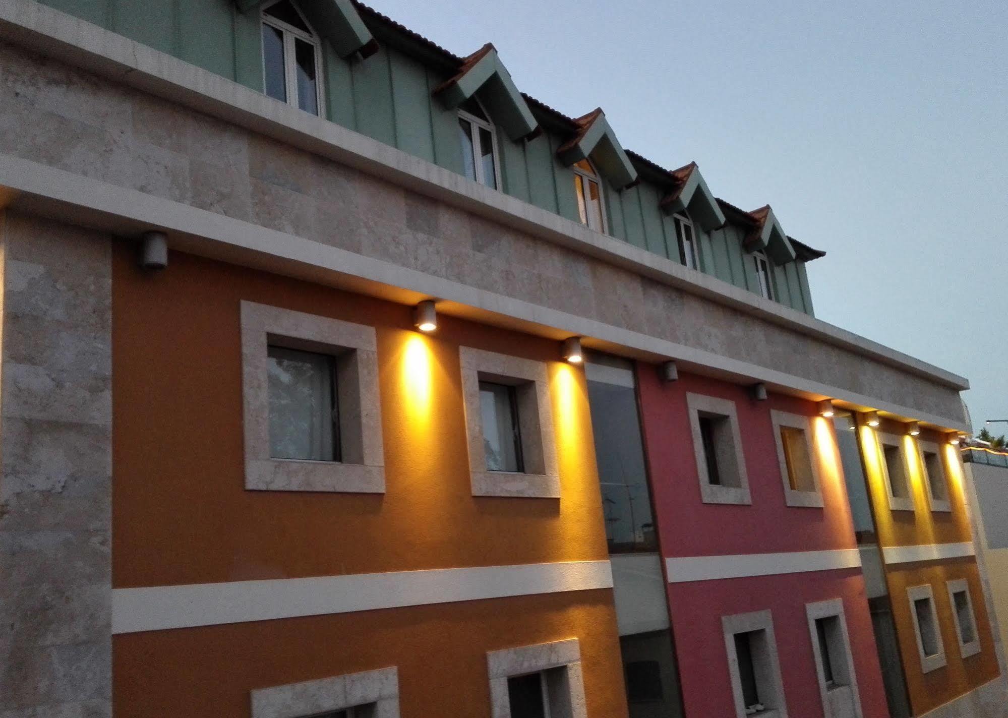 Cascais Hotel 3*