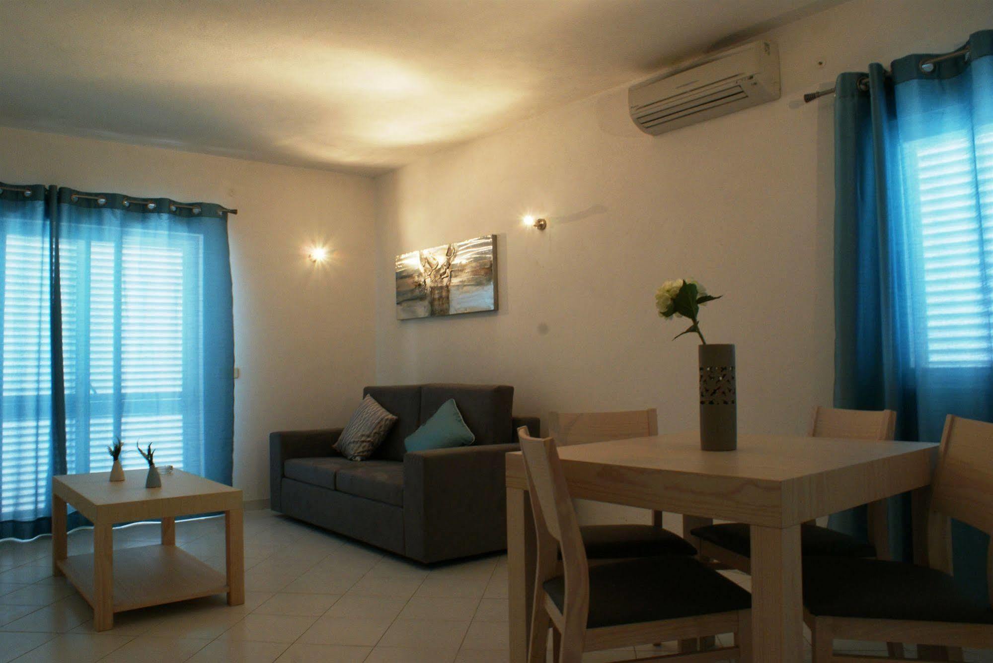 Aparthotel Agua Branca 3*
