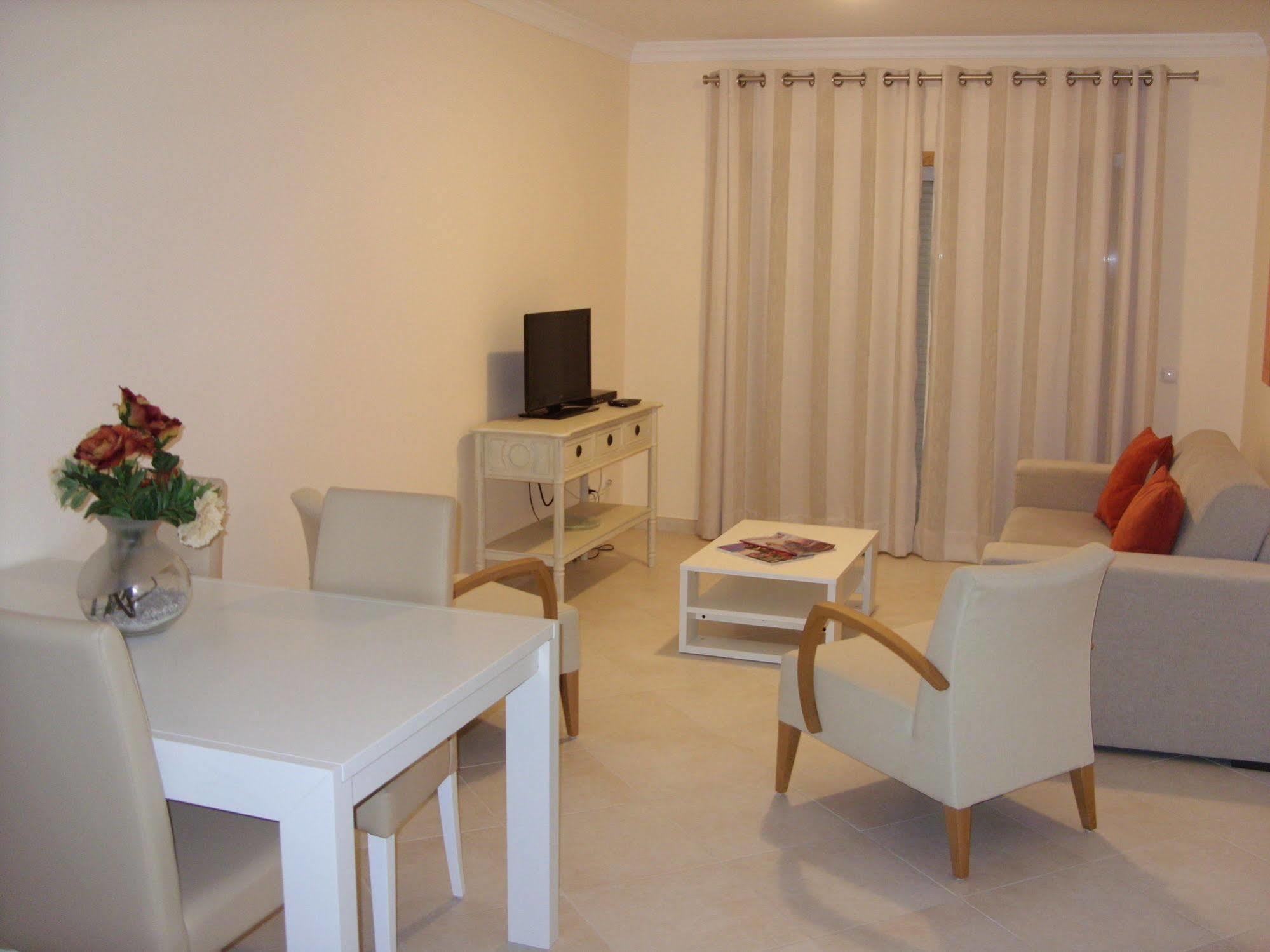 Oasis Parque Country Club 3* Portimao