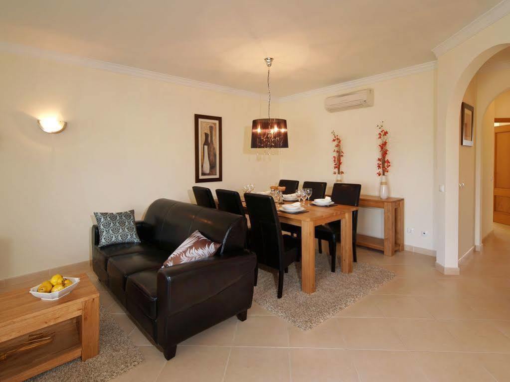 Oasis Parque Country Club Holiday park