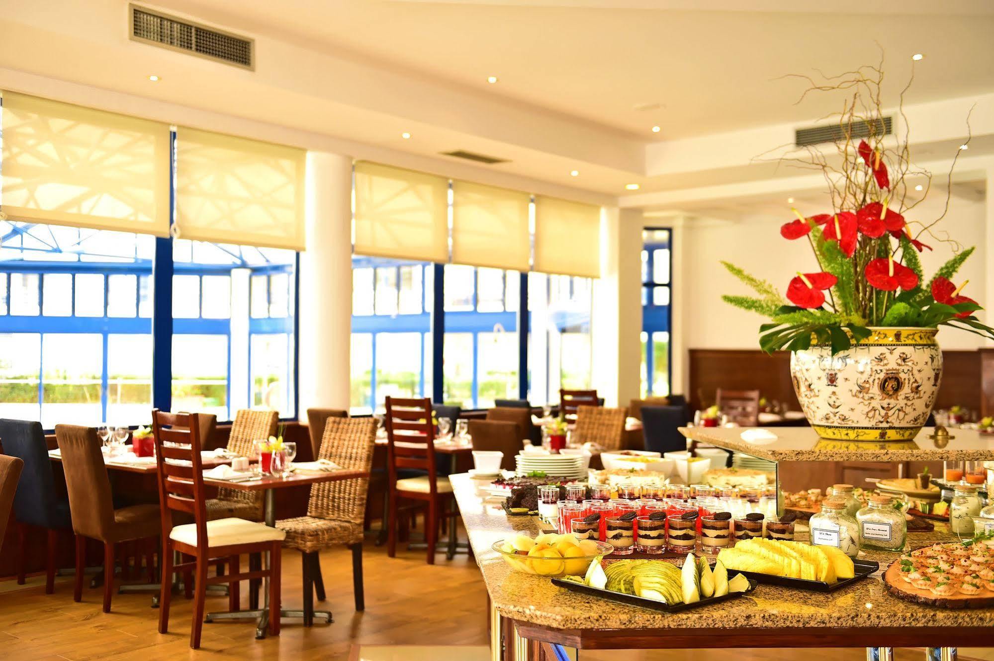Pestana Ocean & Conference Hotel