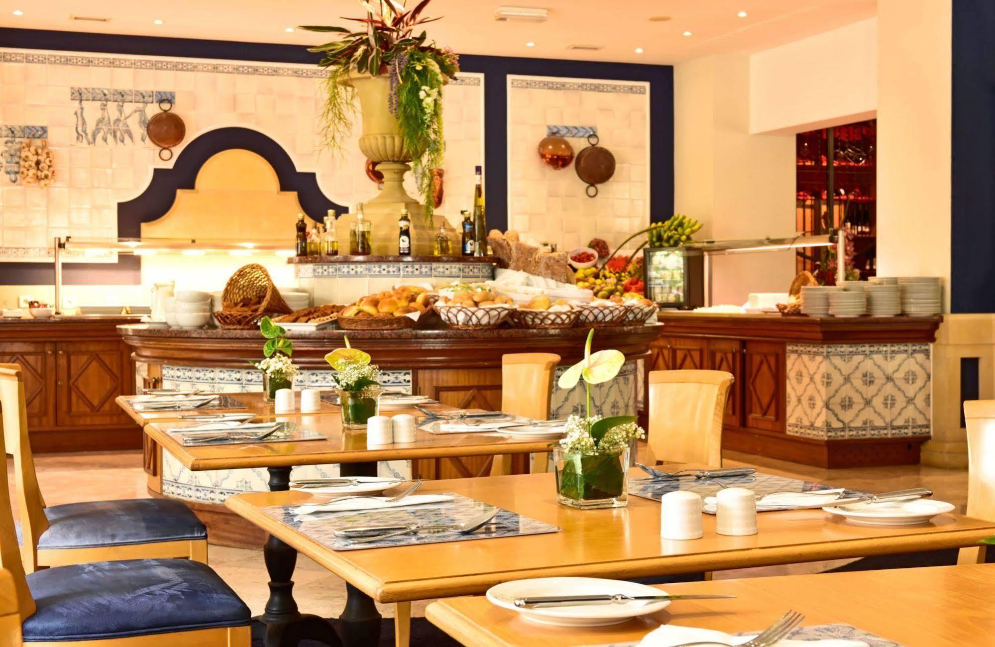 Pestana Village Garden Hotel Funchal (Madeira)