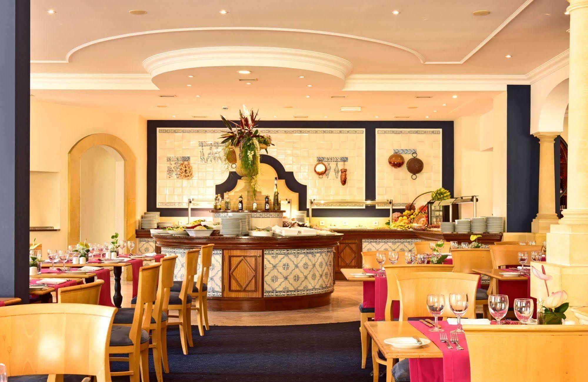 Pestana Village Garden Hotel Funchal (Madeira)