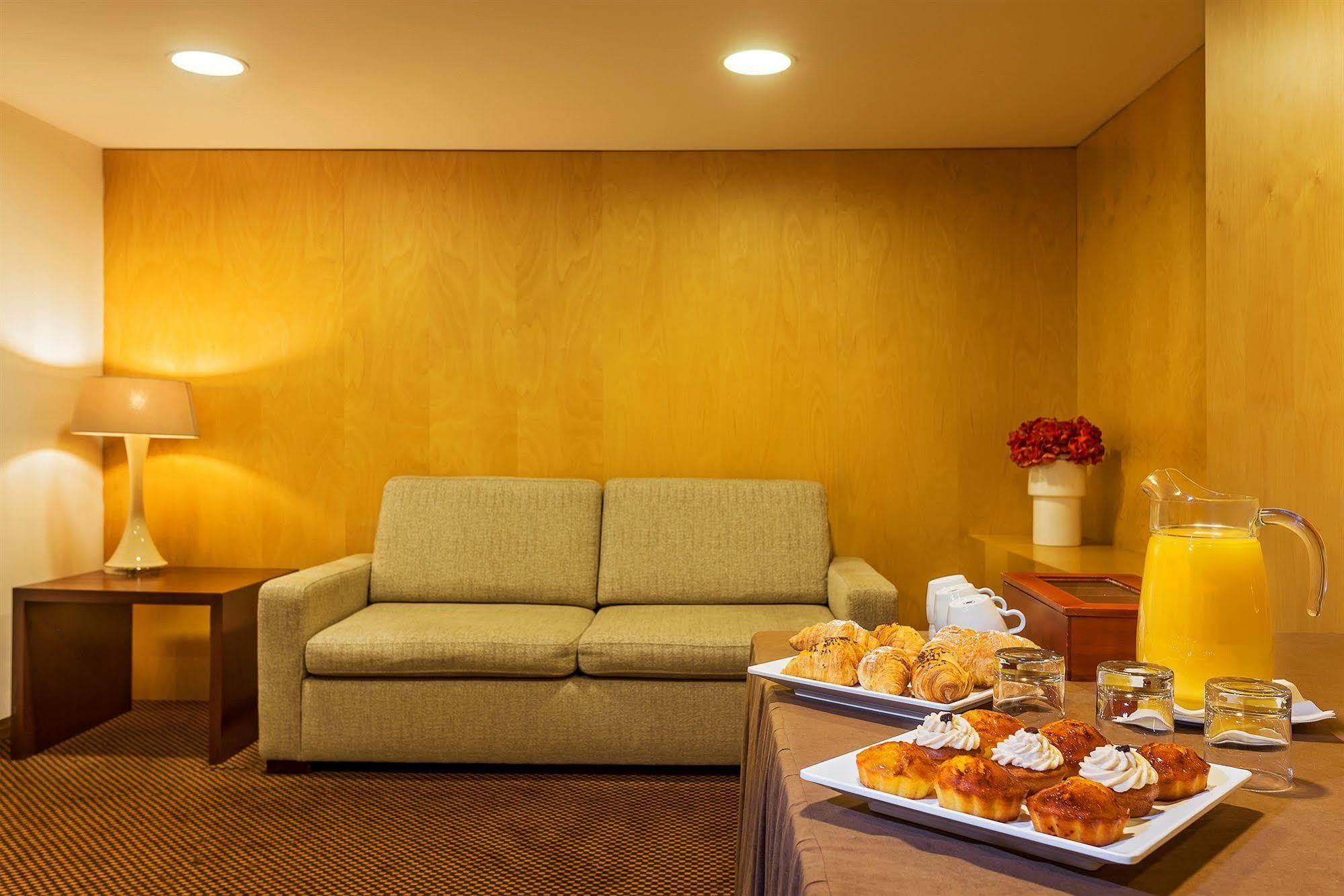 Hotel Hf Fenix Urban 4*