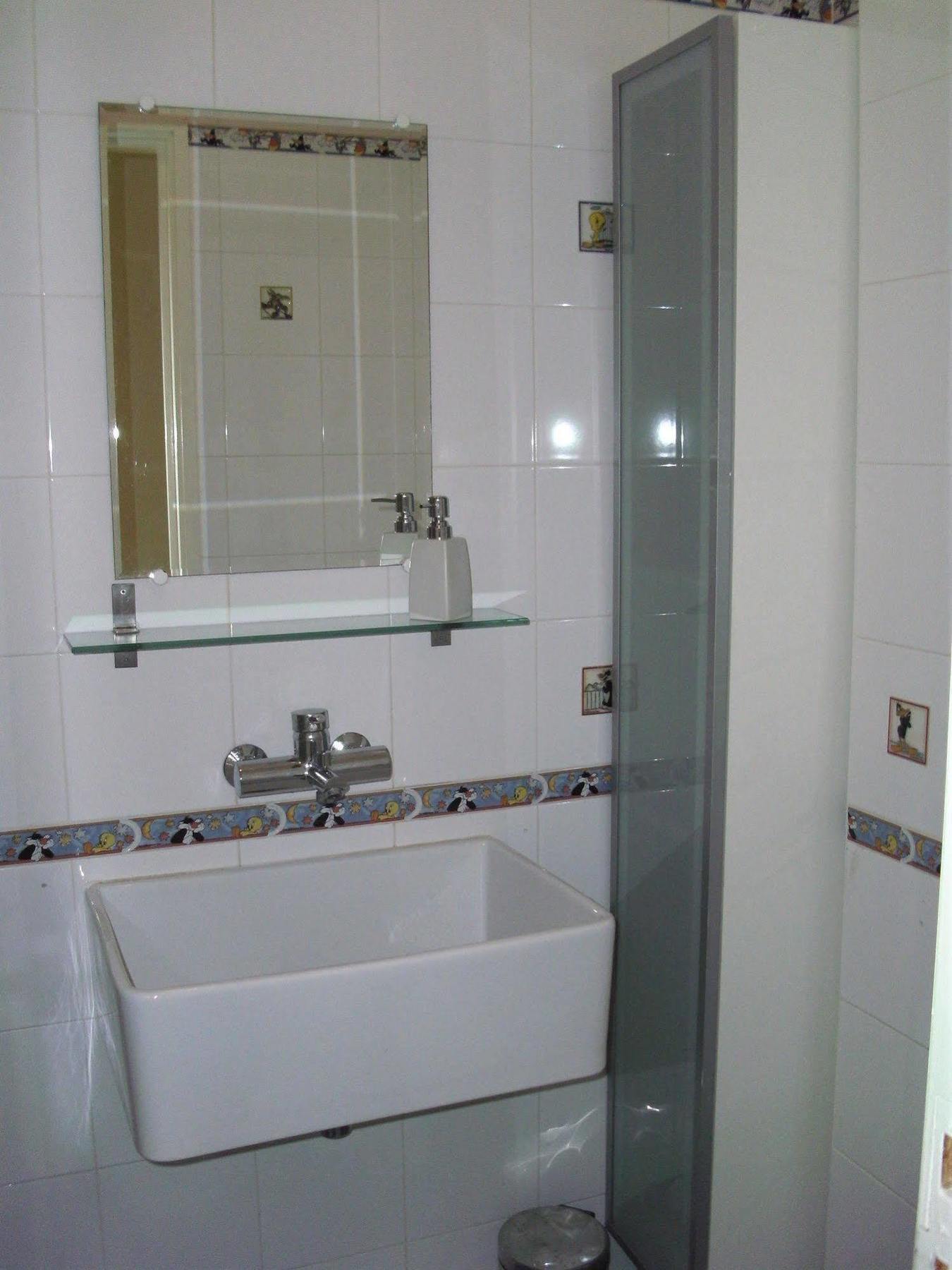 White House Guest house 3*
