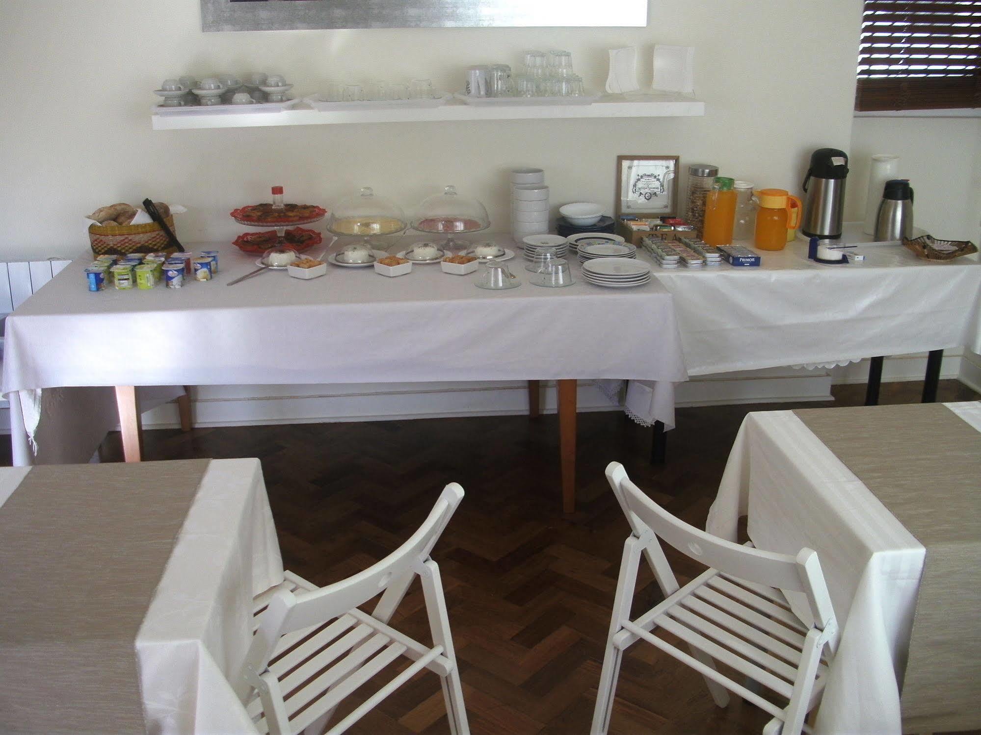 Guest house White House Cascais