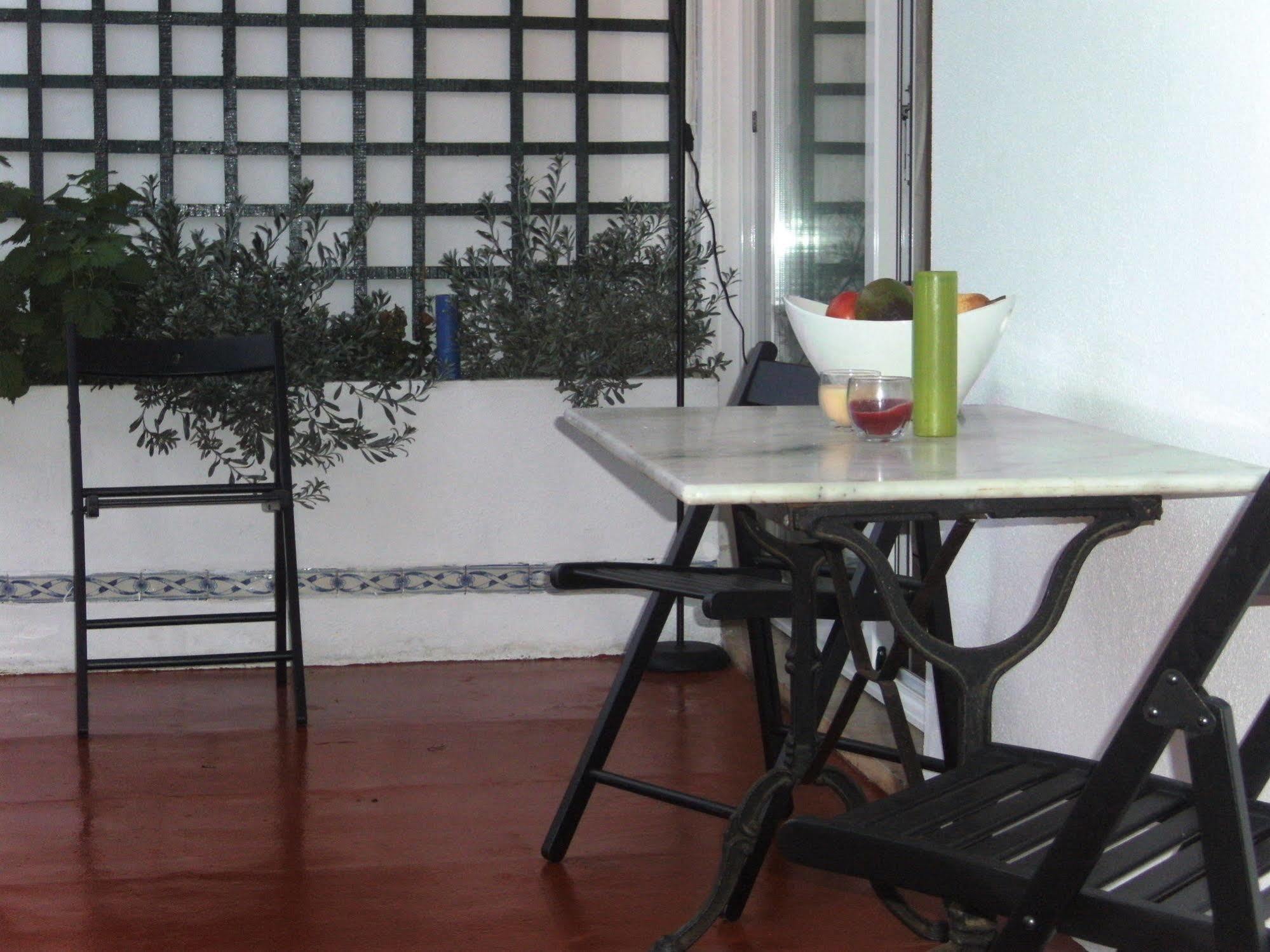 White House Guest house Cascais