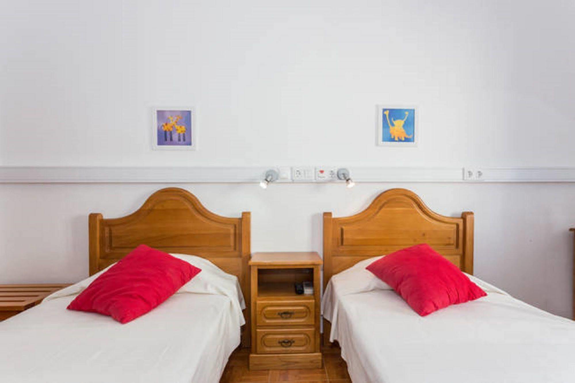 Pensao Dona Ana By Portugalferias Guest house Lagos