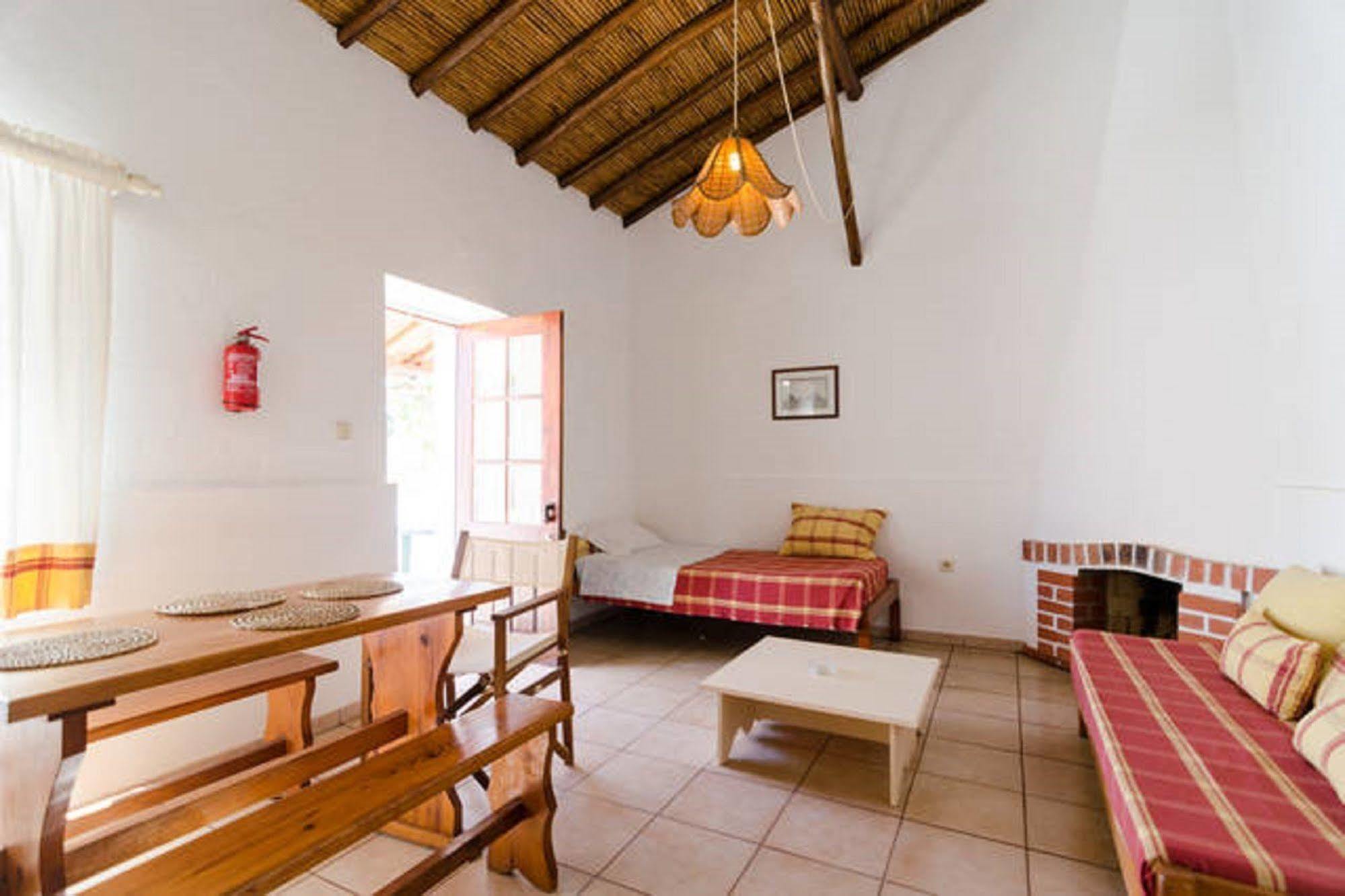 Landhuis Quinta Do Lagar - By Portugalferias Albufeira
