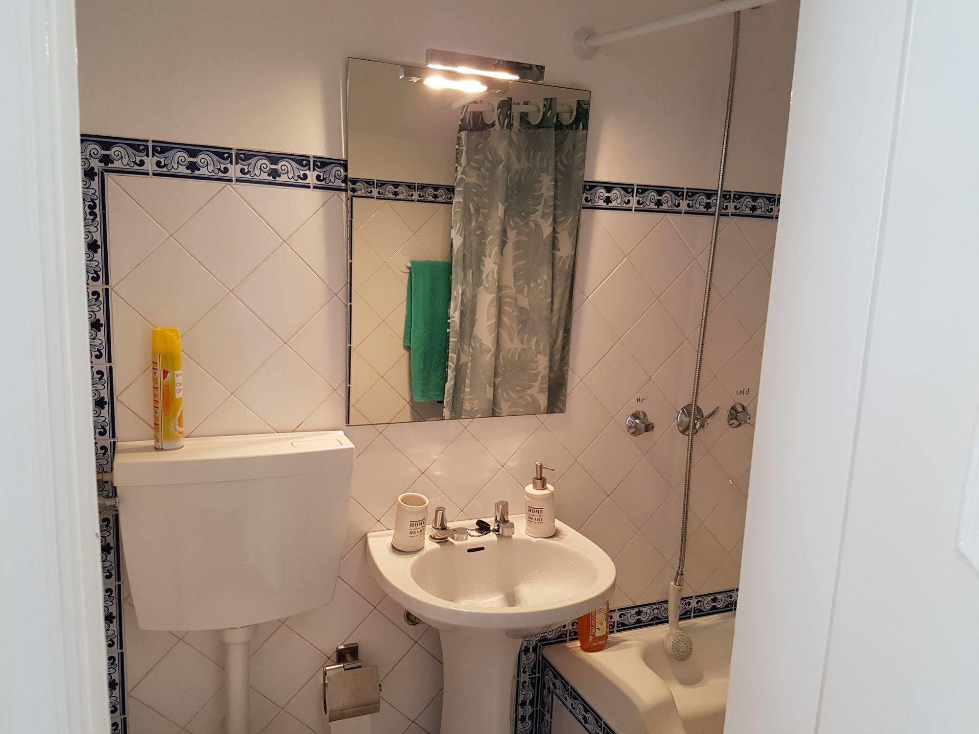 Eco Ljmonade Hostal