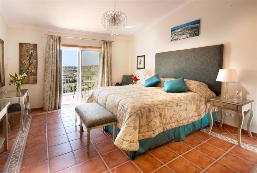 Hotel Quinta Bonita & Gardens 4*