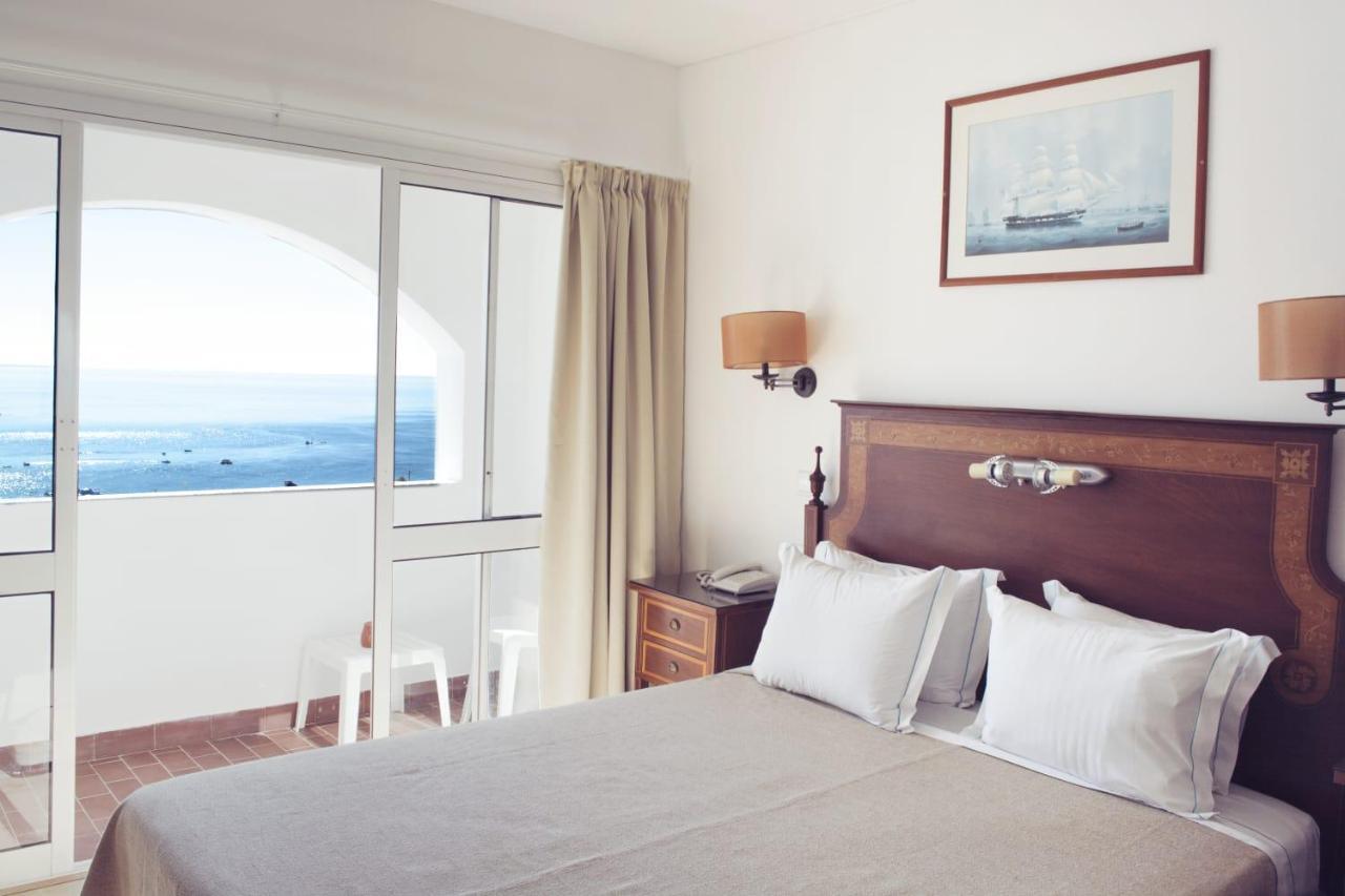 Do Cerro Hotel 4*