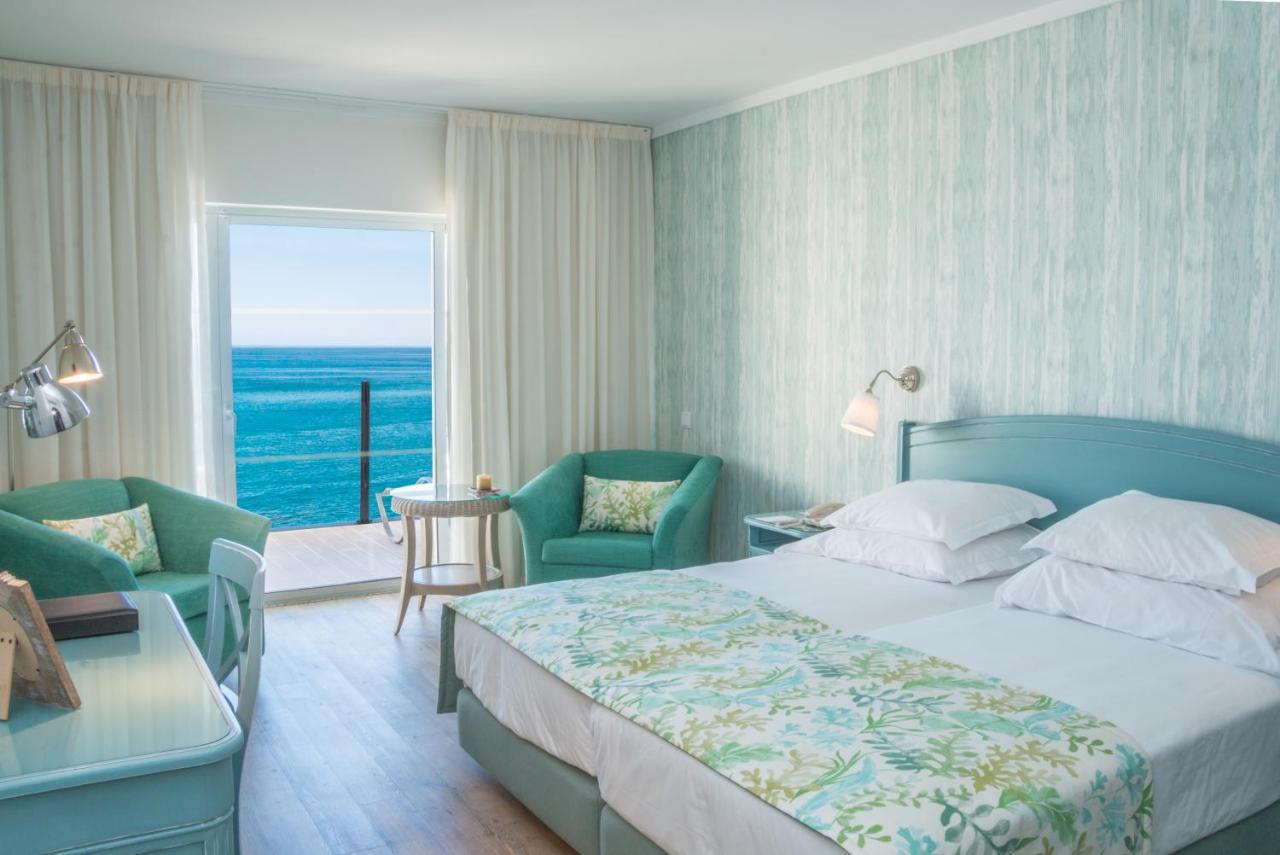 Apartahotel Pestana Madeira Club 5*